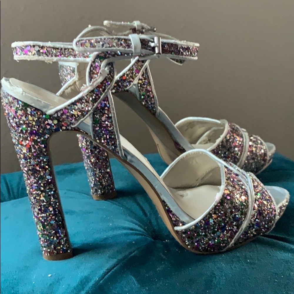 Nine West Hotlist Silver Glitter Open Toed Heels